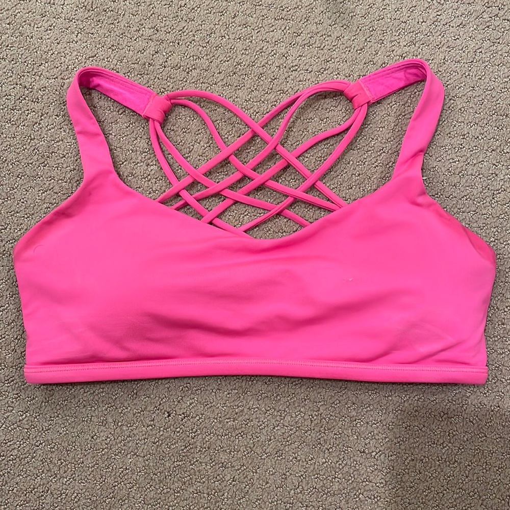 Sonic pink free to be wild sports bra